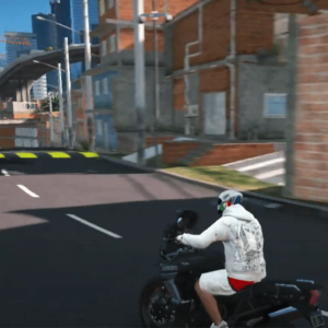 FAVELA DA CIDADE PROXIMO A PRAÇA